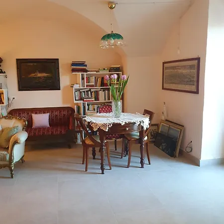 Dimora Donna Rita - Bed & Breakfast