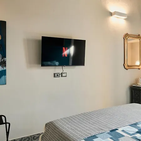 Bed and breakfast Dimora Donna Rita - 3*