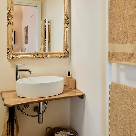 Dimora Donna Rita - Bed and breakfast