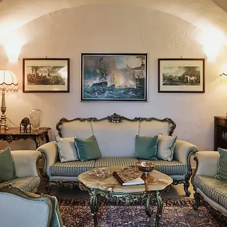 Bed & Breakfast Dimora Donna Rita - *