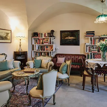 Dimora Donna Rita - Bed and breakfast