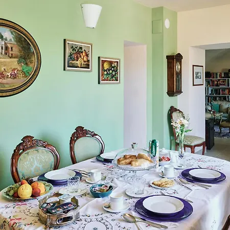 Dimora Donna Rita - Bed and breakfast